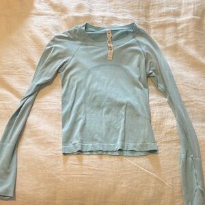 Lululemon Swifty Tech Waist Length Long Sleeve Size 2